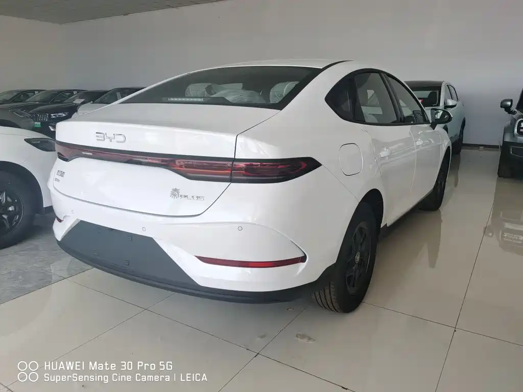 BYD Qin Plus PLUS 2026 DM-i 128KM
