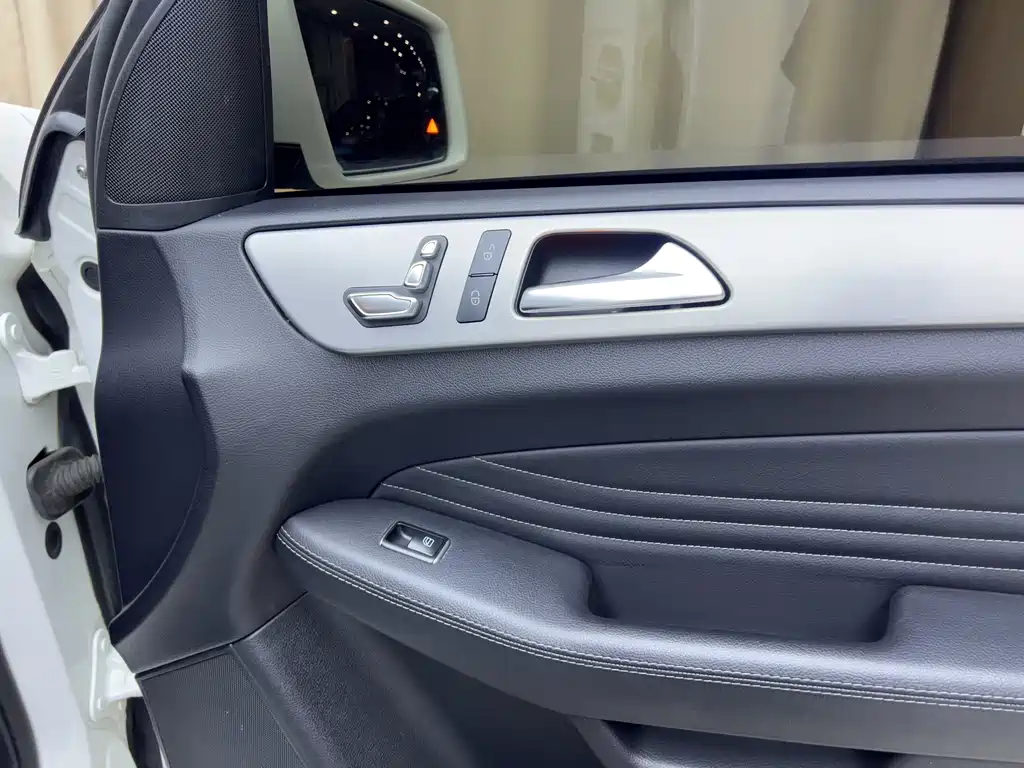 Mercedes-Benz GLE 2015 GLE 320 4MATIC SUV