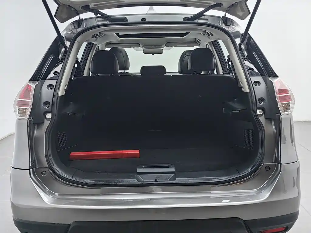 Nissan X-Trail — миниатюра 16