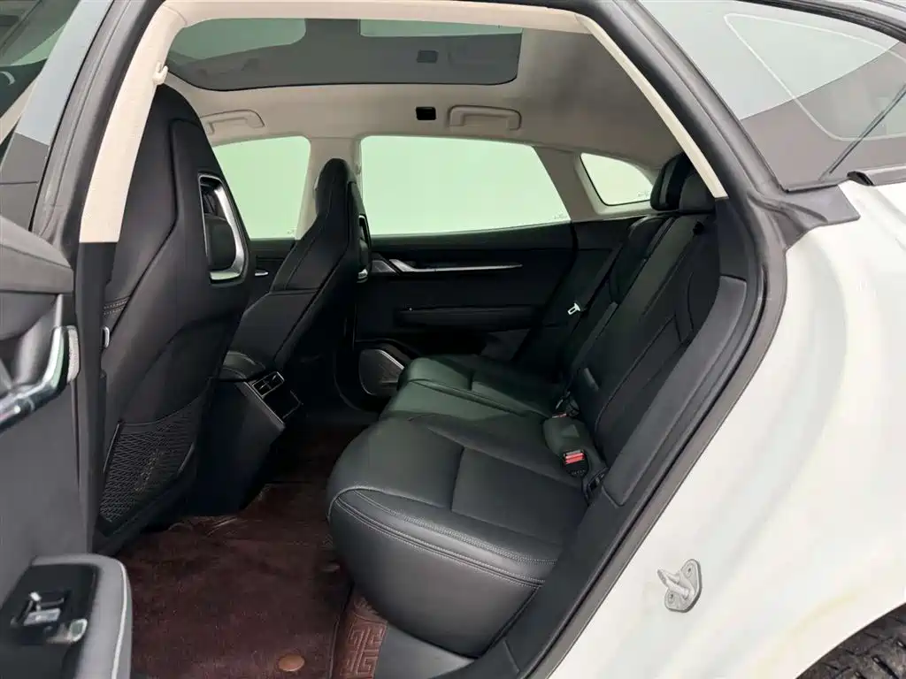 ZEEKR EXTREME KRYPTON 001