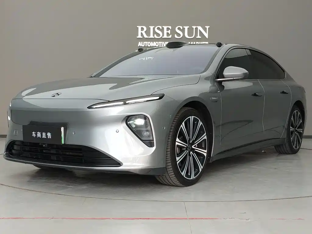 NIO ET7