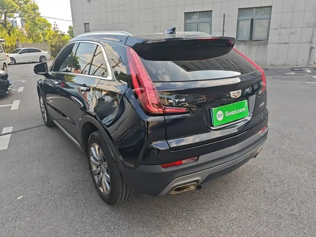 Cadillac XT4 — миниатюра 5