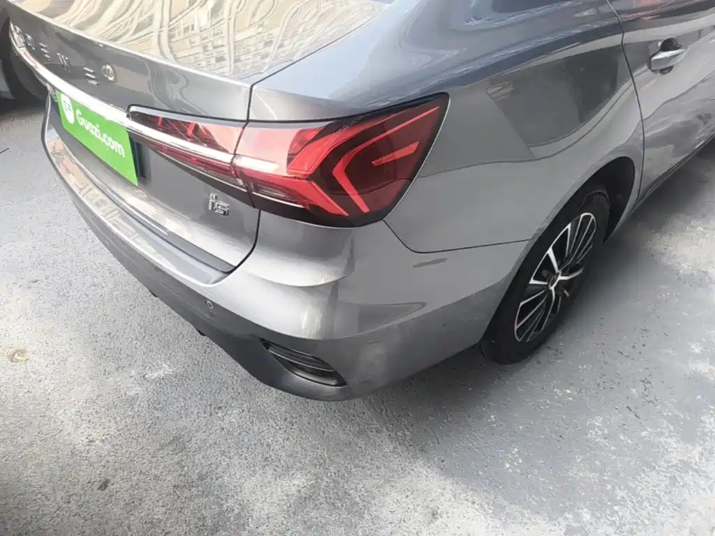 Roewe i5 — миниатюра 8