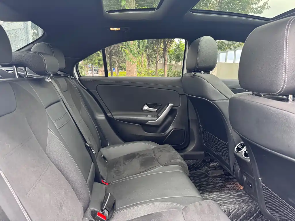 MERCEDES-BENZ A CLASS