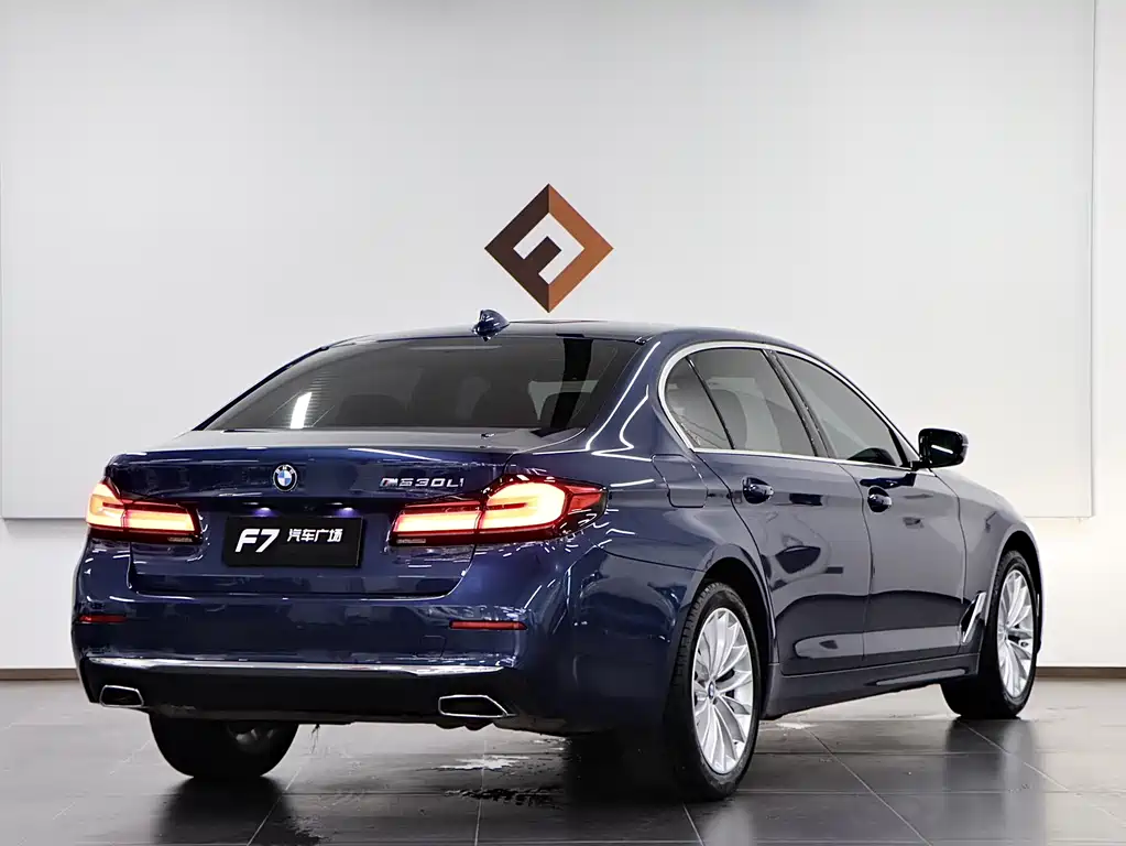 BMW 5 Series 5 2022 525Li Luxury