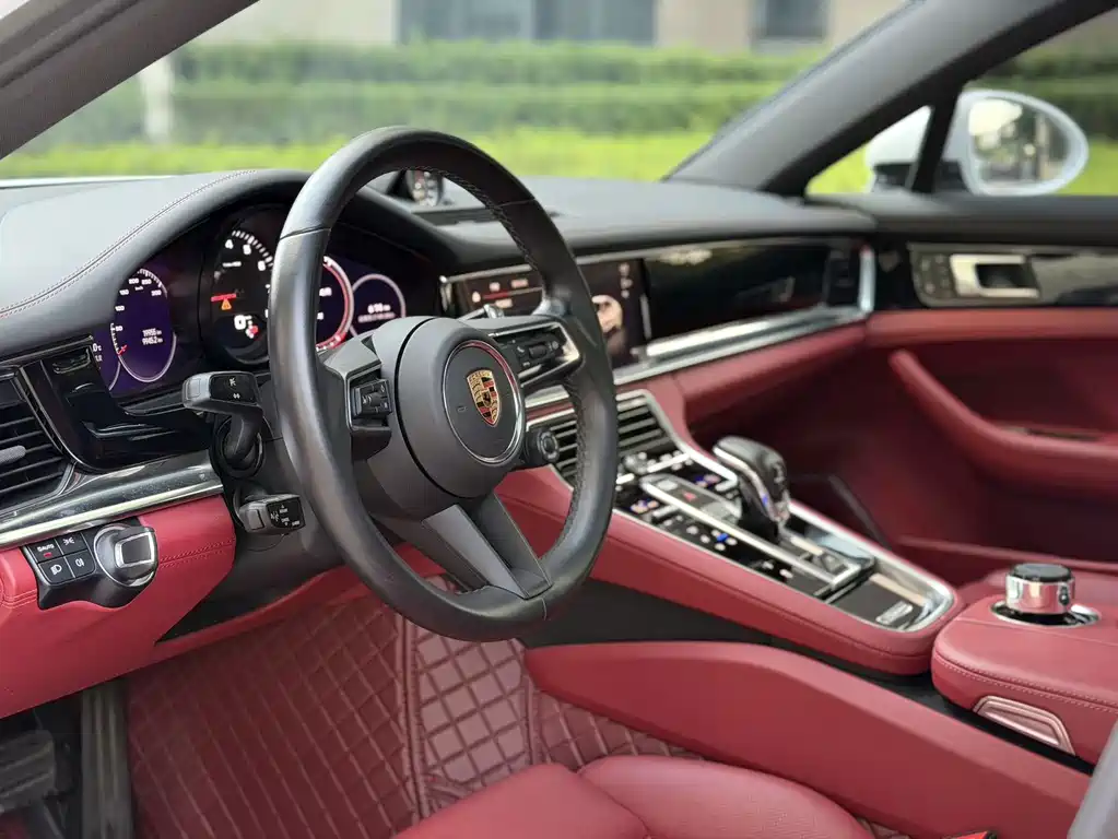 Porsche Panamera — миниатюра 6