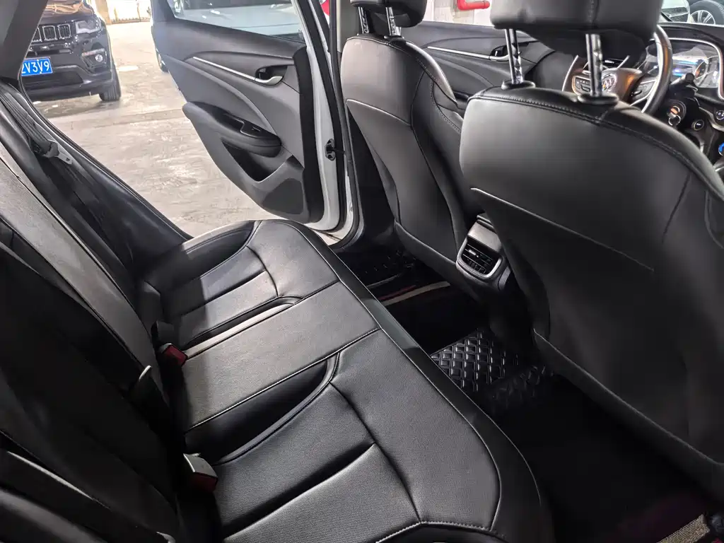 Buick Excelle — миниатюра 5