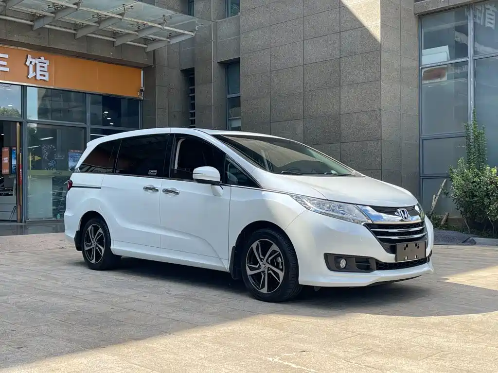 Honda Odyssey — миниатюра 4