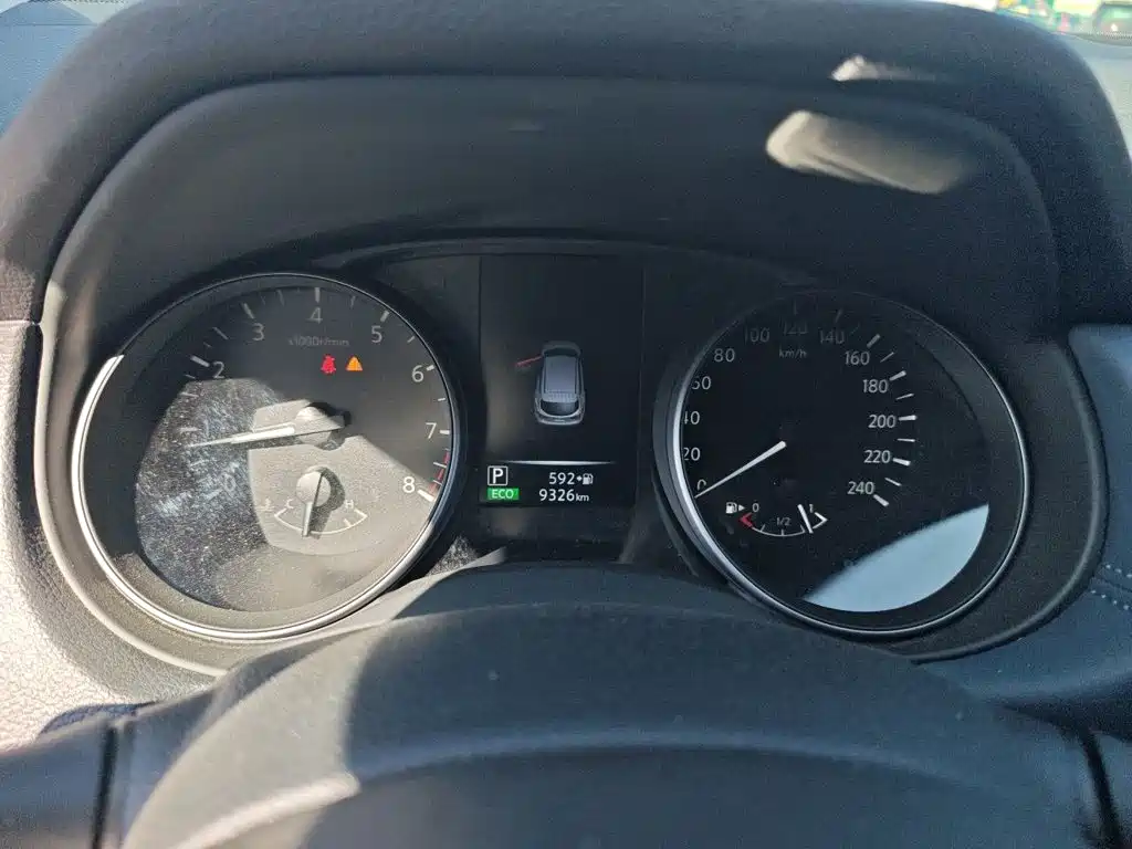 Nissan Qashqai — миниатюра 12