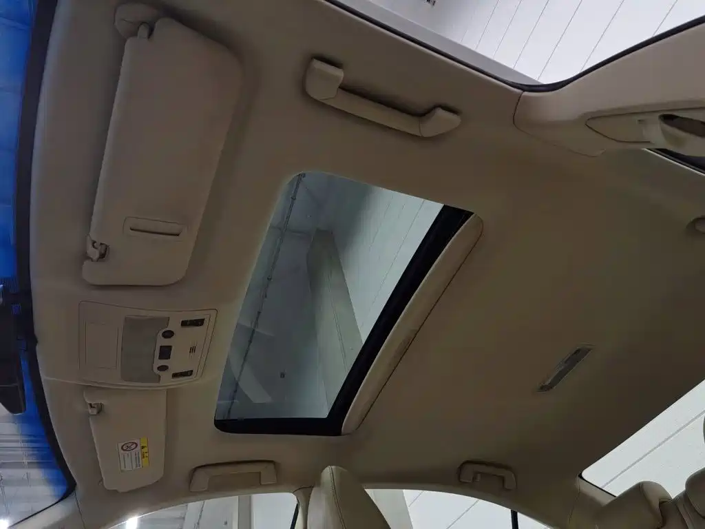 Lexus ES — миниатюра 14