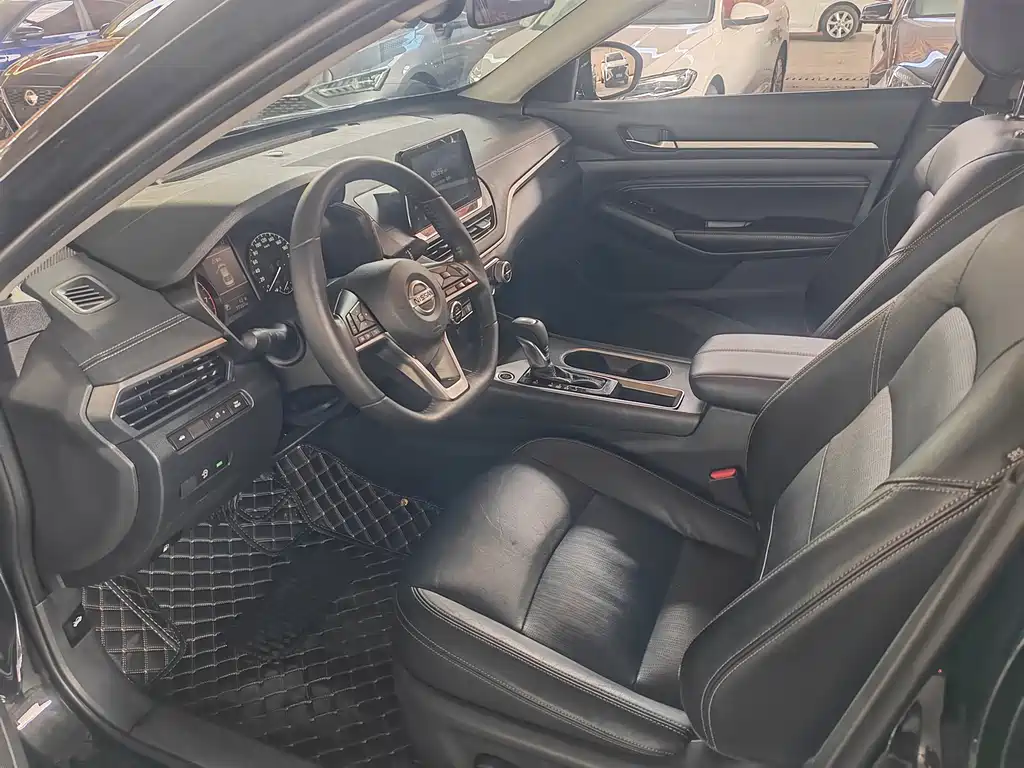 Nissan Teana — миниатюра 5