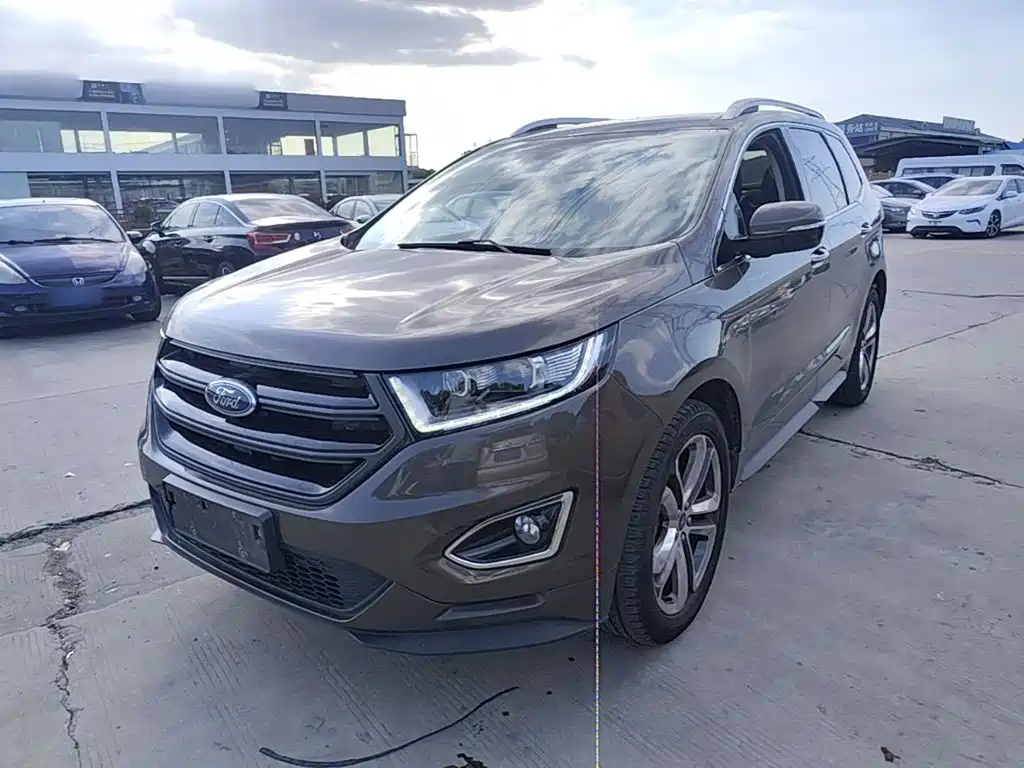 Ford Edge — миниатюра 2