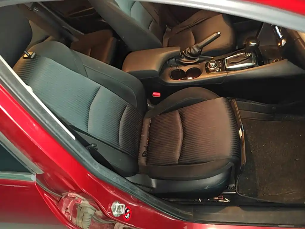 Mazda 3 Axela — миниатюра 25