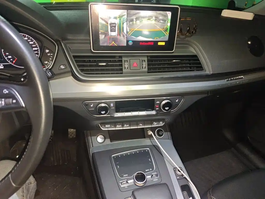 Audi Q5L — миниатюра 6