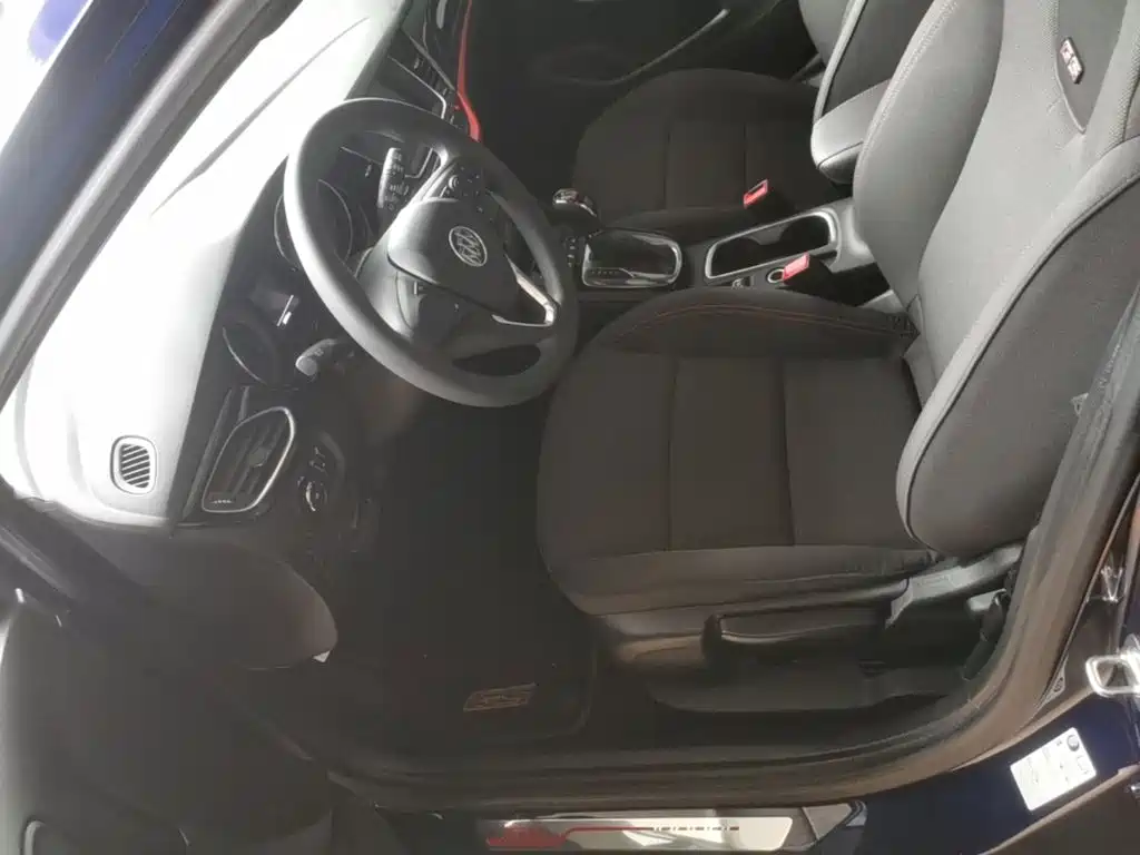 Buick Verano — миниатюра 15