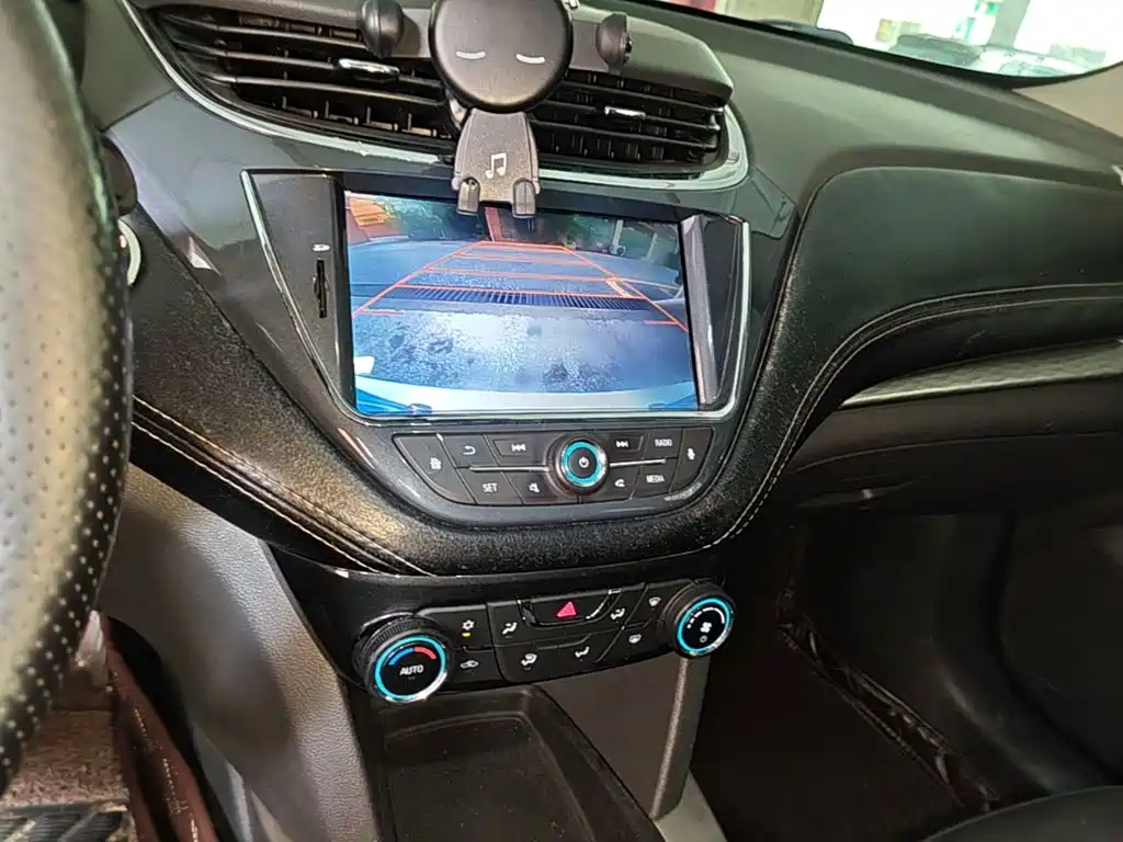 Chevrolet Malibu — миниатюра 13