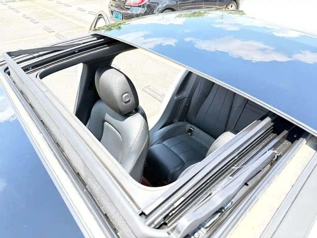Mercedes-Benz A-Class — миниатюра 9
