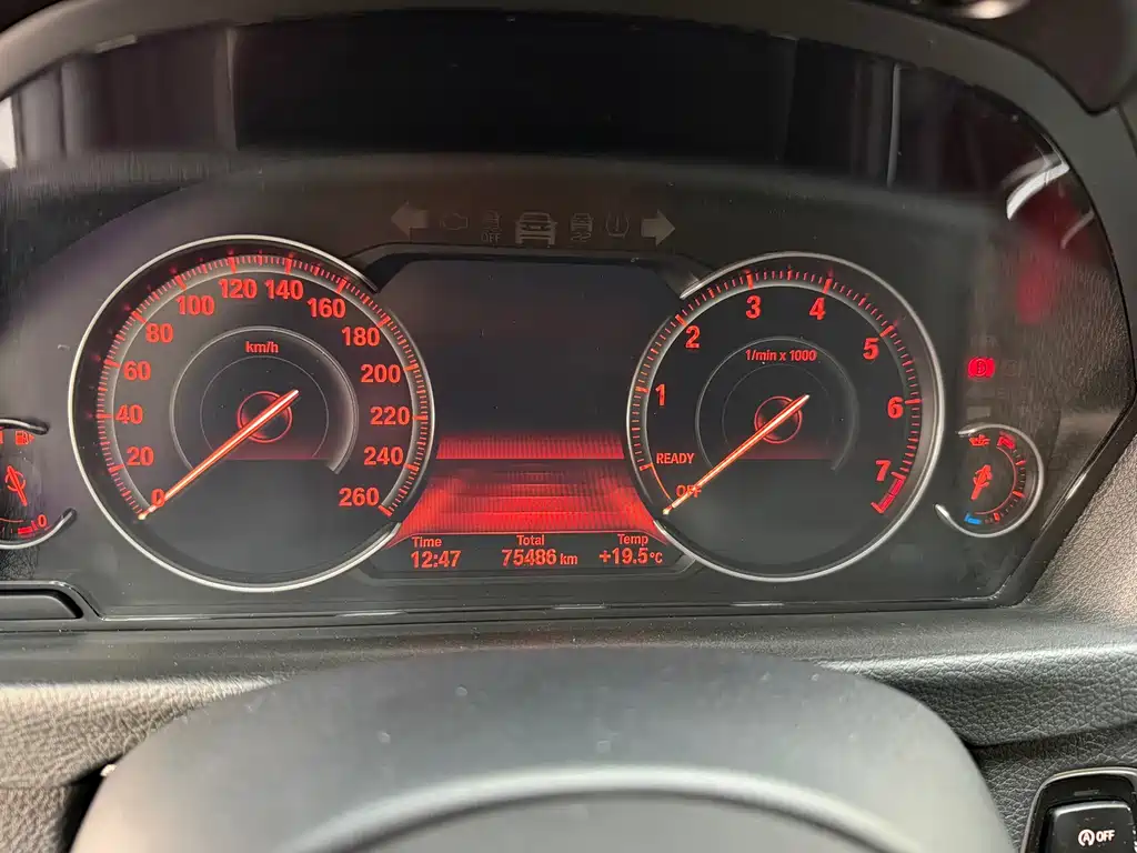 BMW 3 Series — миниатюра 17