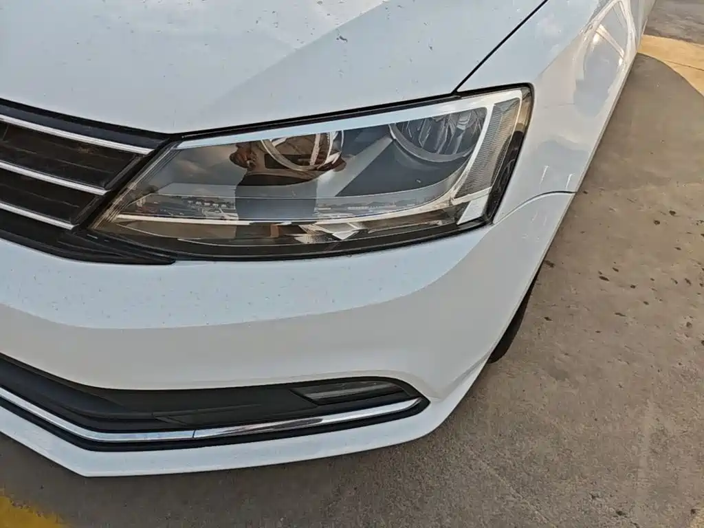 Volkswagen Sagitar — миниатюра 24