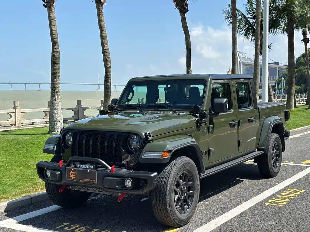 Jeep Gladiator — миниатюра 3