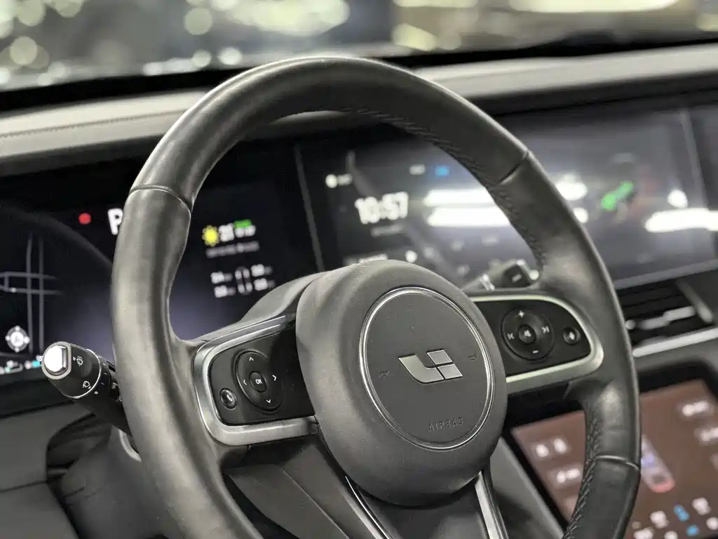 Li Auto Li ONE — миниатюра 28
