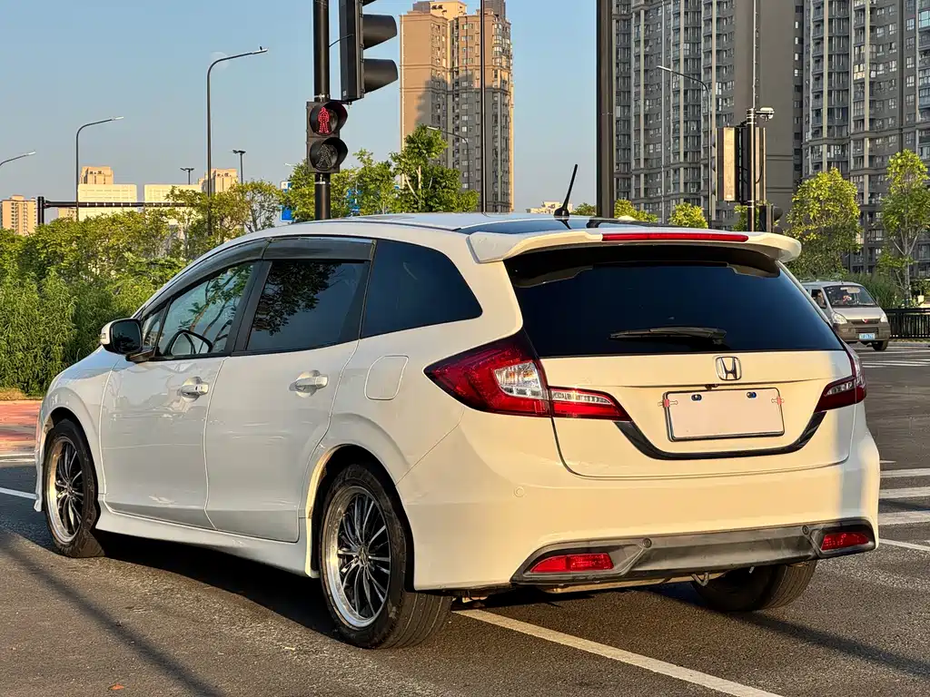 Honda Jade — миниатюра 11