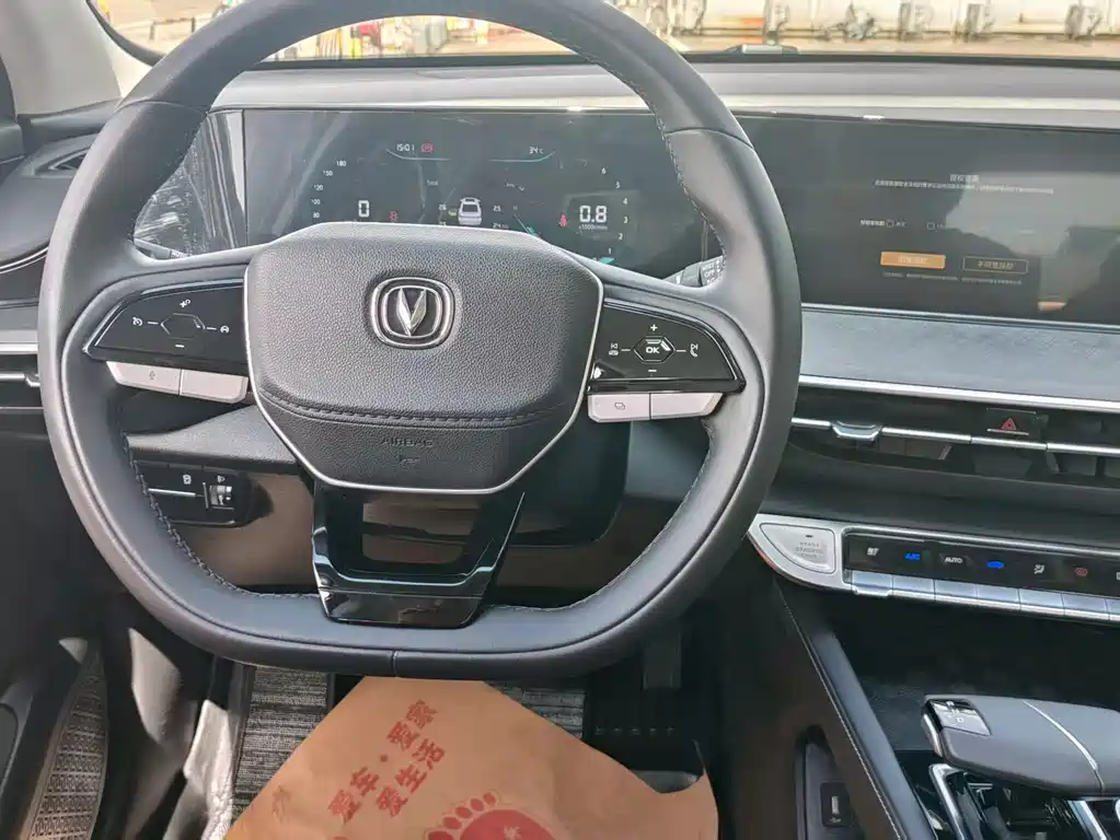 Changan Eado — миниатюра 8