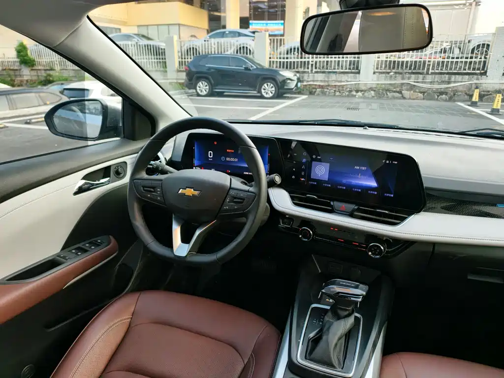 Chevrolet Monza — миниатюра 11