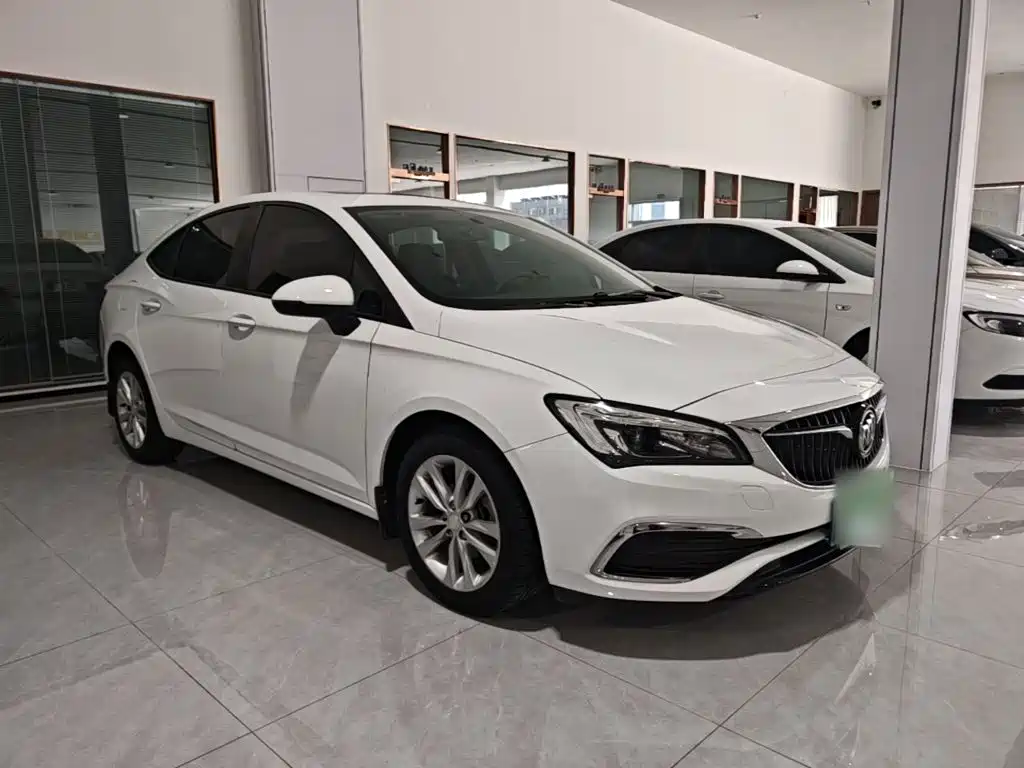 Buick Verano — миниатюра 4