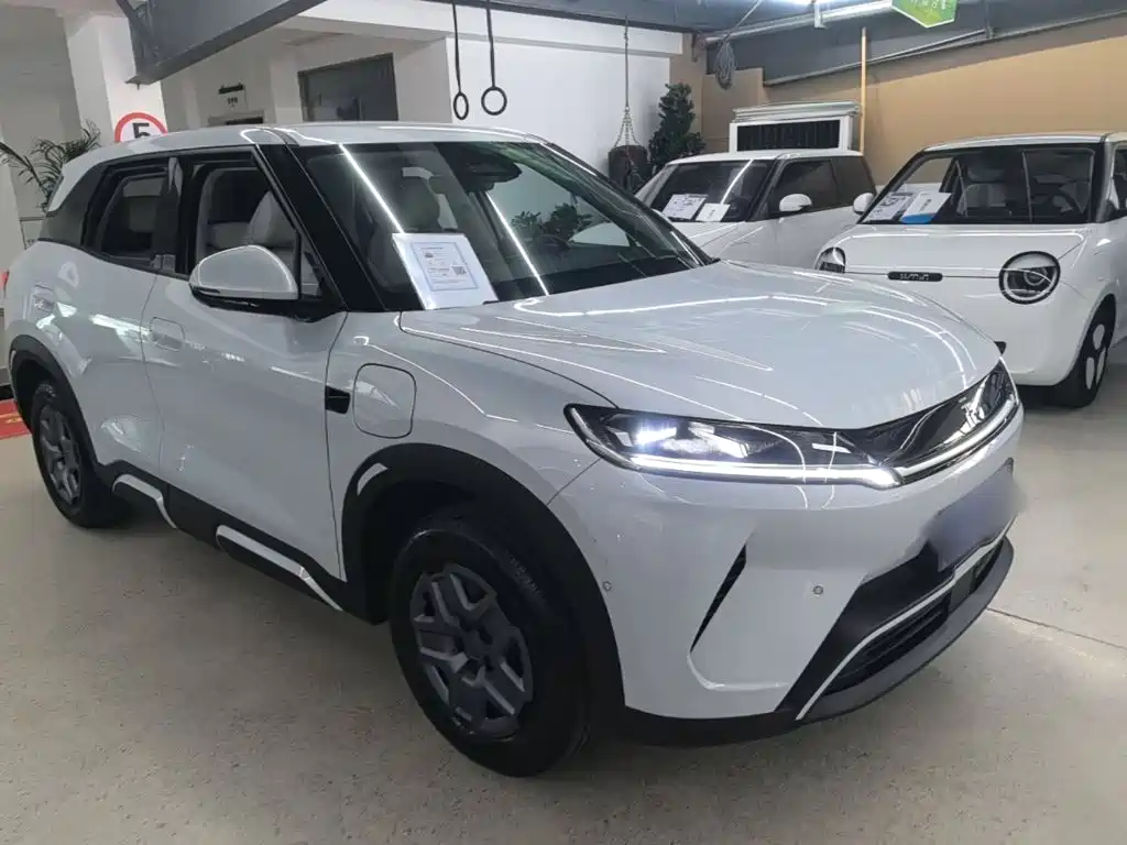 BYD Yuan UP — миниатюра 4