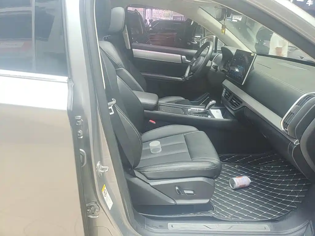 BYD Tang — миниатюра 25