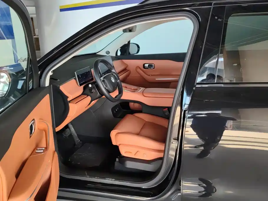 Leapmotor Leapmotor C16 — миниатюра 9