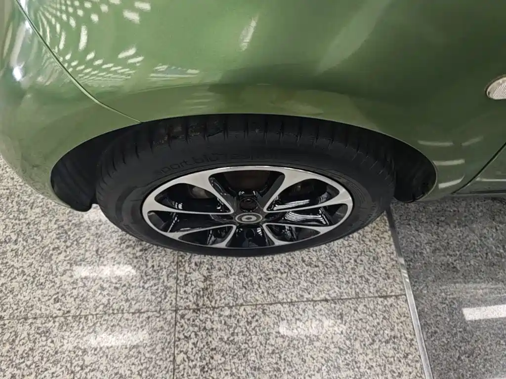 smart Smart Fortwo — миниатюра 23
