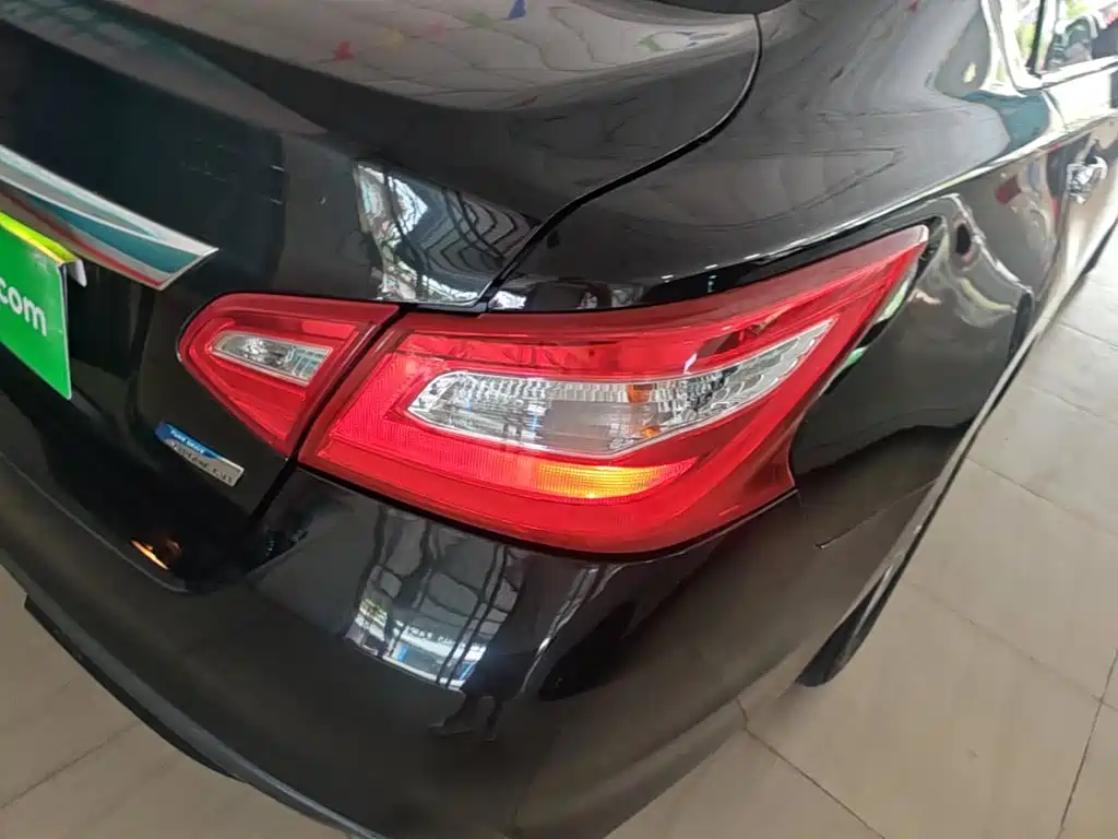 Nissan Teana — миниатюра 8