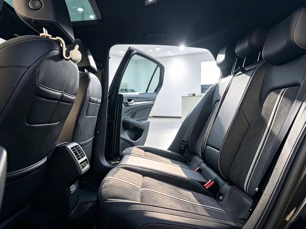 Volkswagen Golf — миниатюра 10