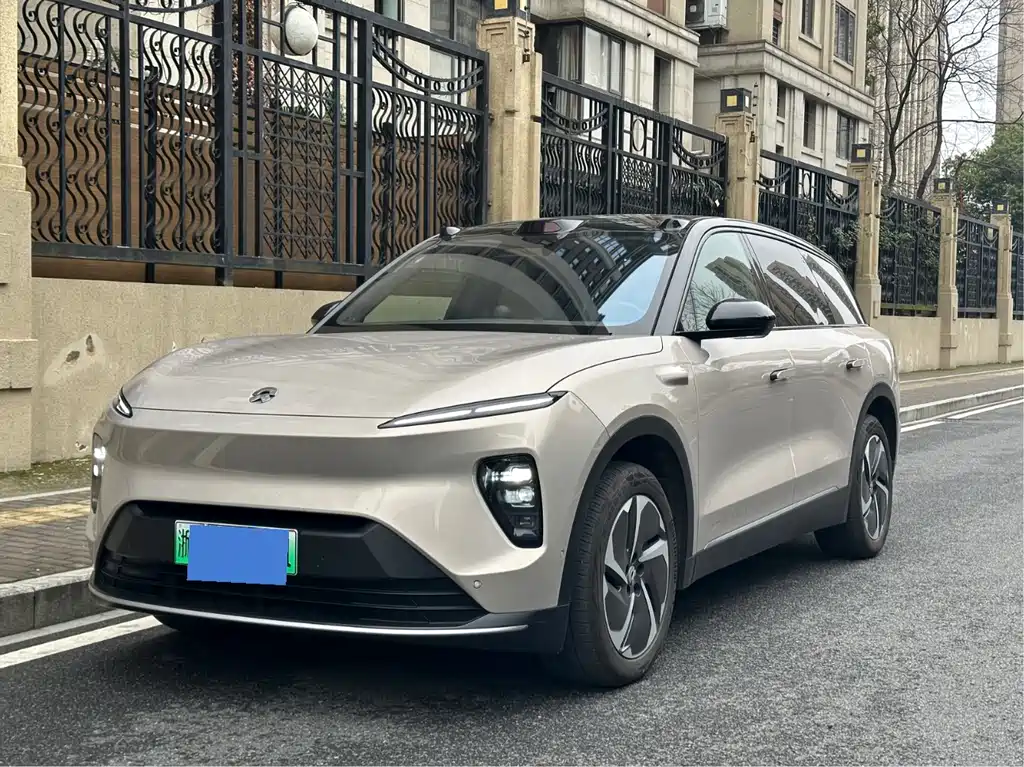 NIO NIO ES8
