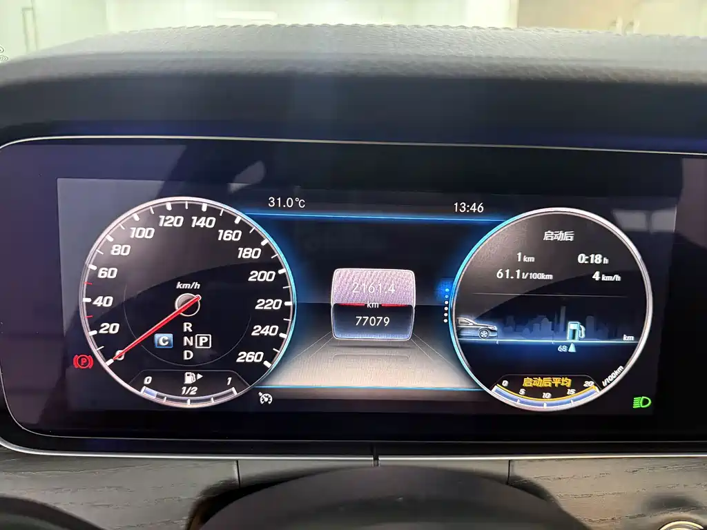 Mercedes-Benz E-Class — миниатюра 19