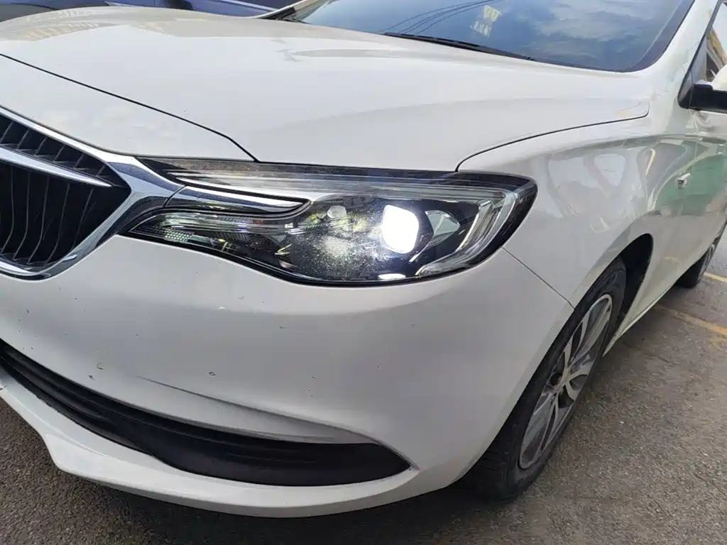 Buick Excelle — миниатюра 24