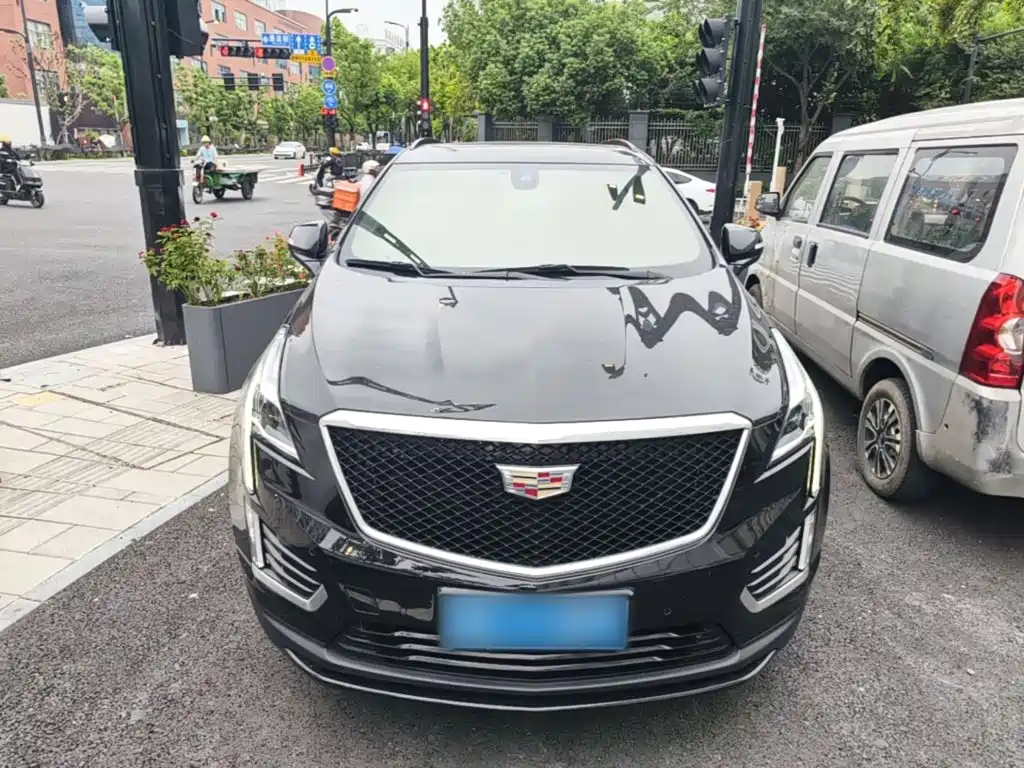 Cadillac XT5 — миниатюра 3