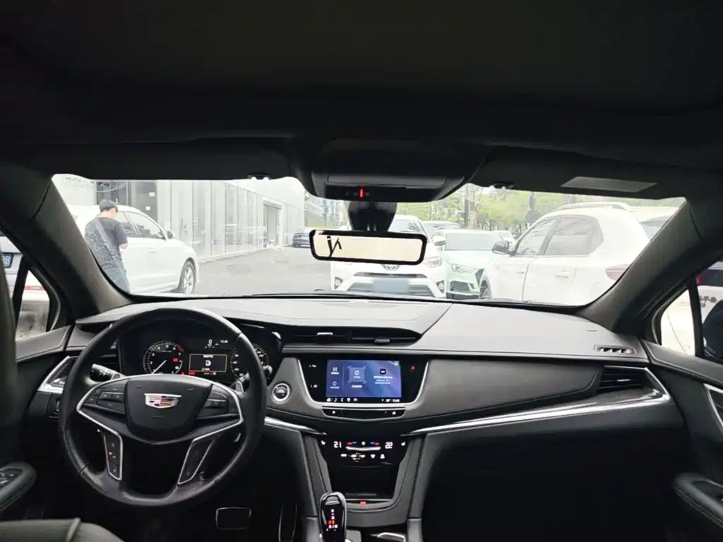 Cadillac XT5 — миниатюра 18