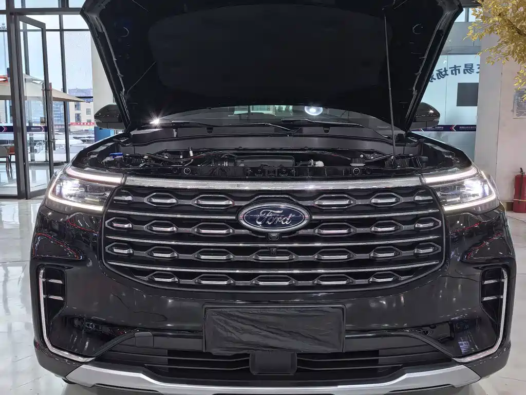 Ford Explorer — миниатюра 17