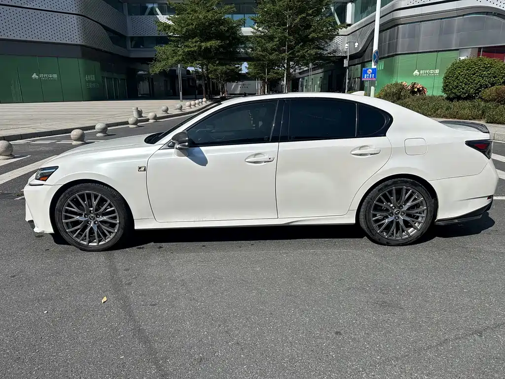 Lexus GS — миниатюра 4