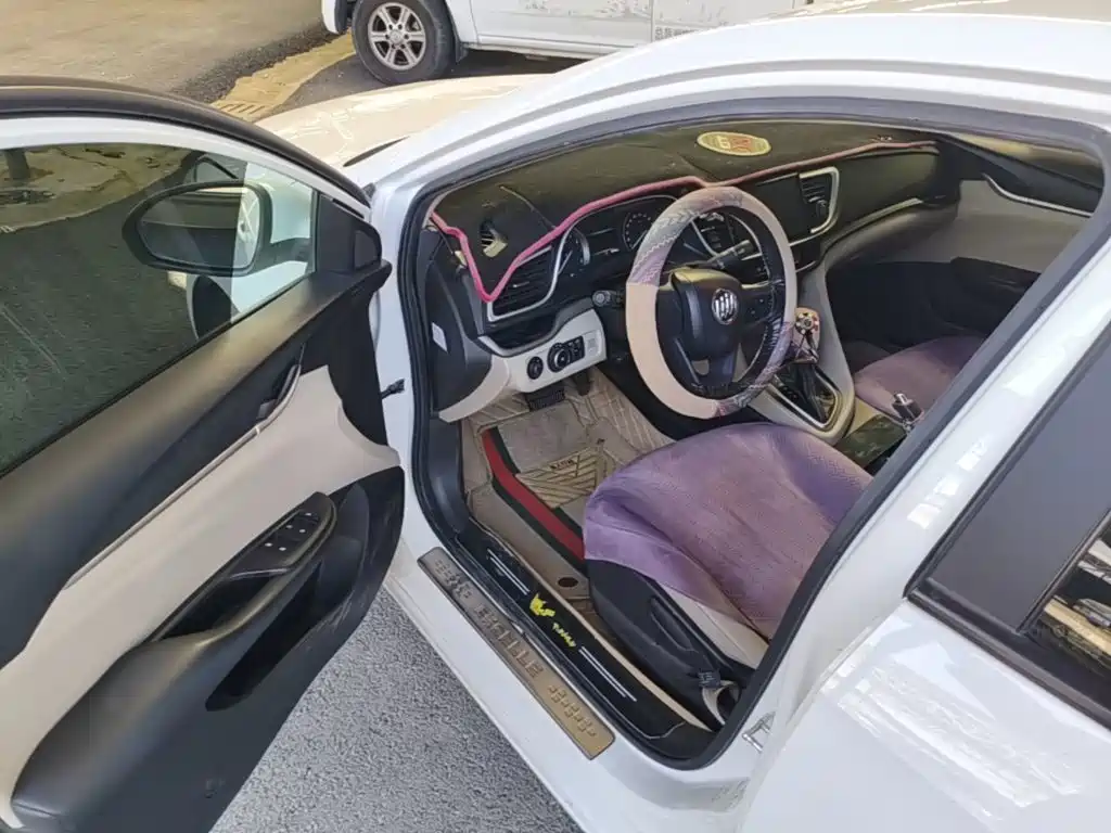 Buick Excelle — миниатюра 21