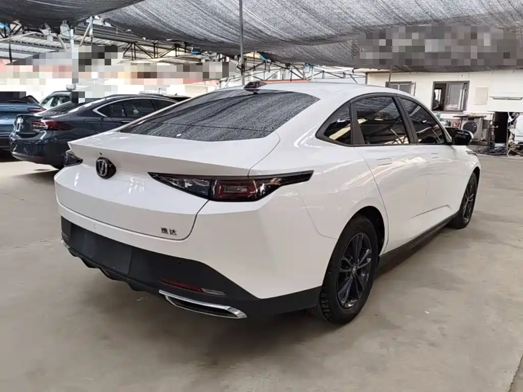 Changan Yida 2023 NE 1.5T GDI DCT Premium