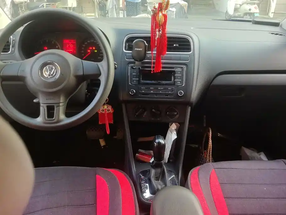 Volkswagen Polo — миниатюра 12
