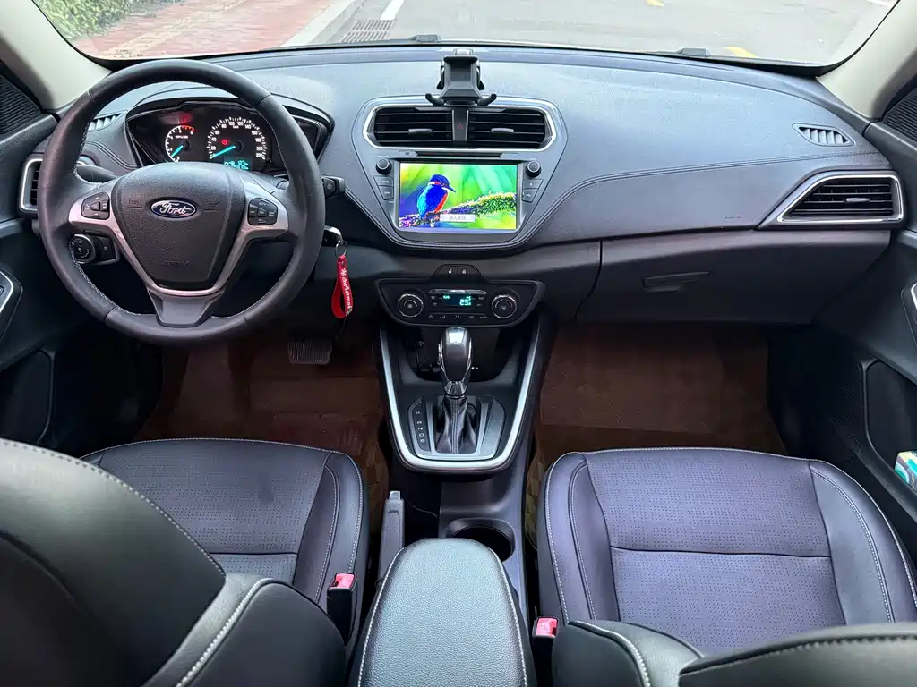 Ford Escort — миниатюра 8