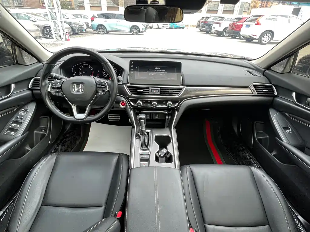 Honda Accord 2022 260TURBO Luxury