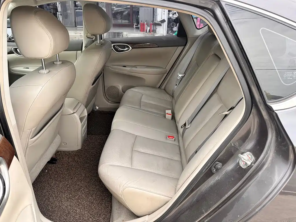 Nissan Sylphy — миниатюра 8