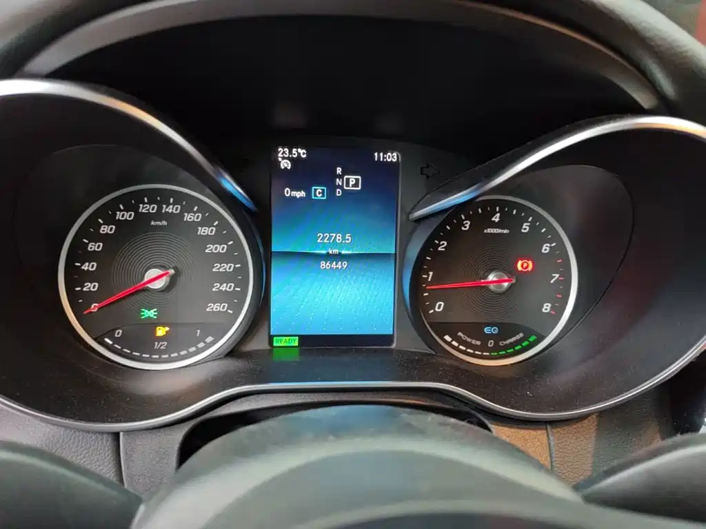 Mercedes-Benz C-Class — миниатюра 12