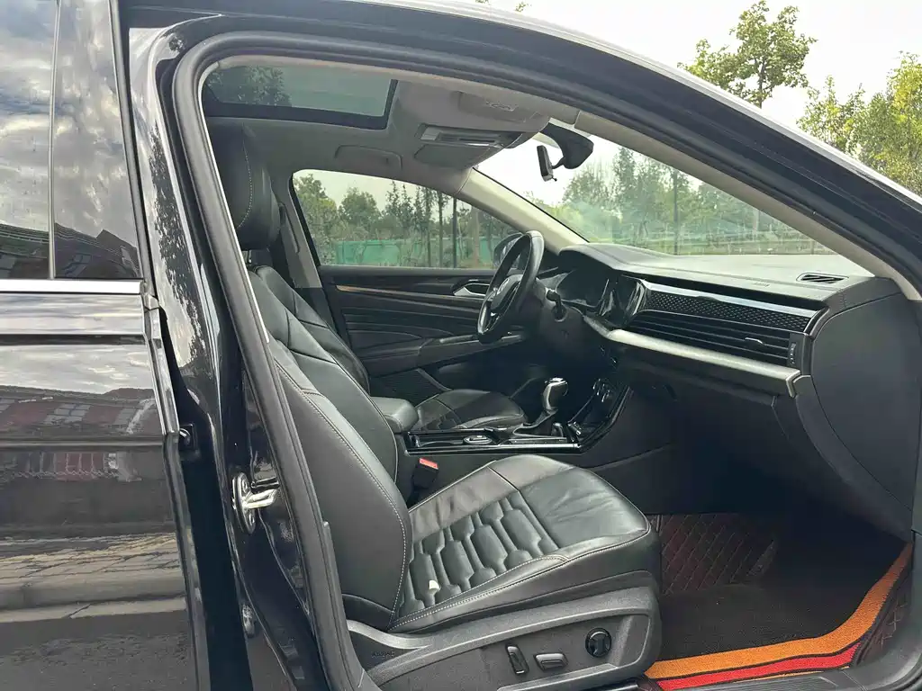Volkswagen Passat — миниатюра 12